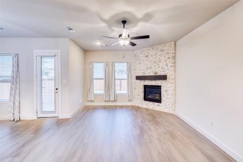 1812 Leo Drive Van Alstyne TX 75495