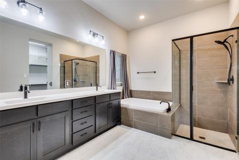 1812 Leo Drive Van Alstyne TX 75495