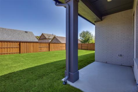 1812 Leo Drive Van Alstyne TX 75495