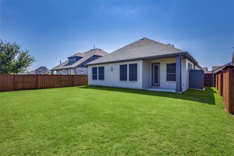 1812 Leo Drive Van Alstyne TX 75495