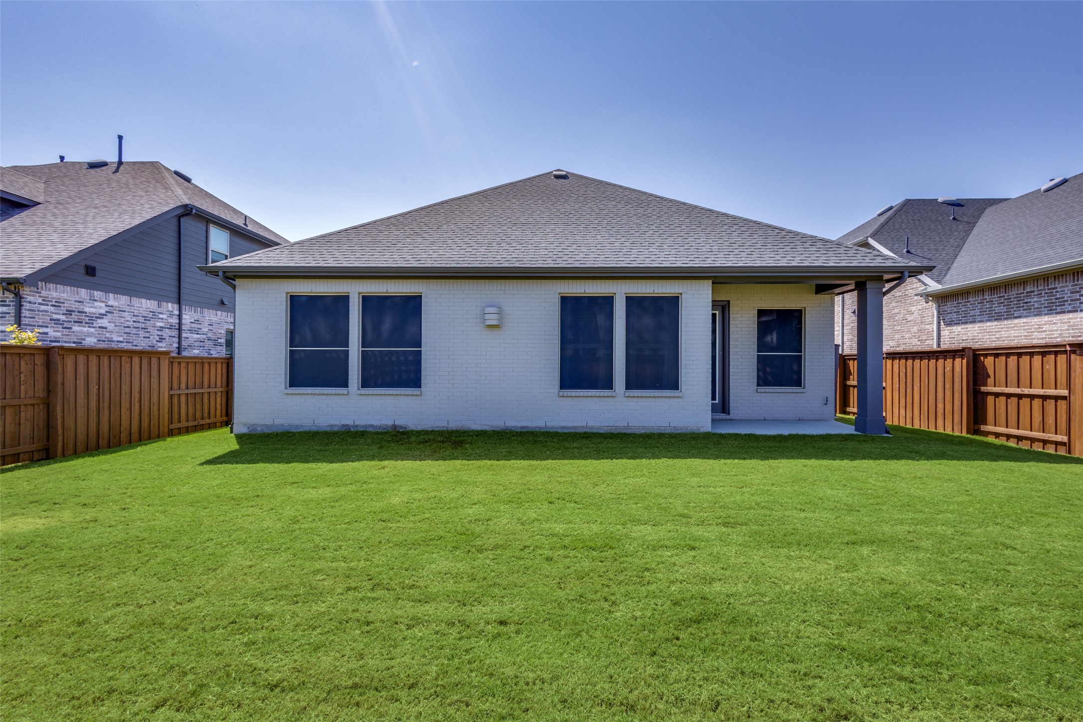 1812 Leo Drive Van Alstyne TX 75495
