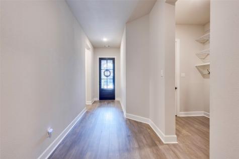 1812 Leo Drive Van Alstyne TX 75495