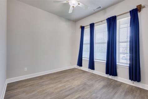 1812 Leo Drive Van Alstyne TX 75495