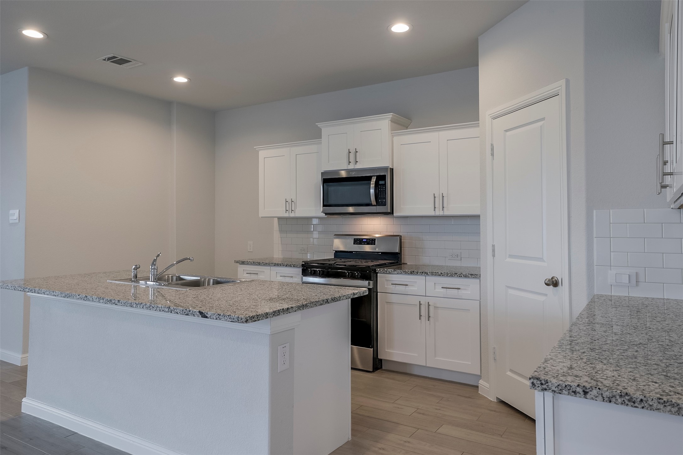 9653 Alderleaf Trail Fort Worth TX 76036