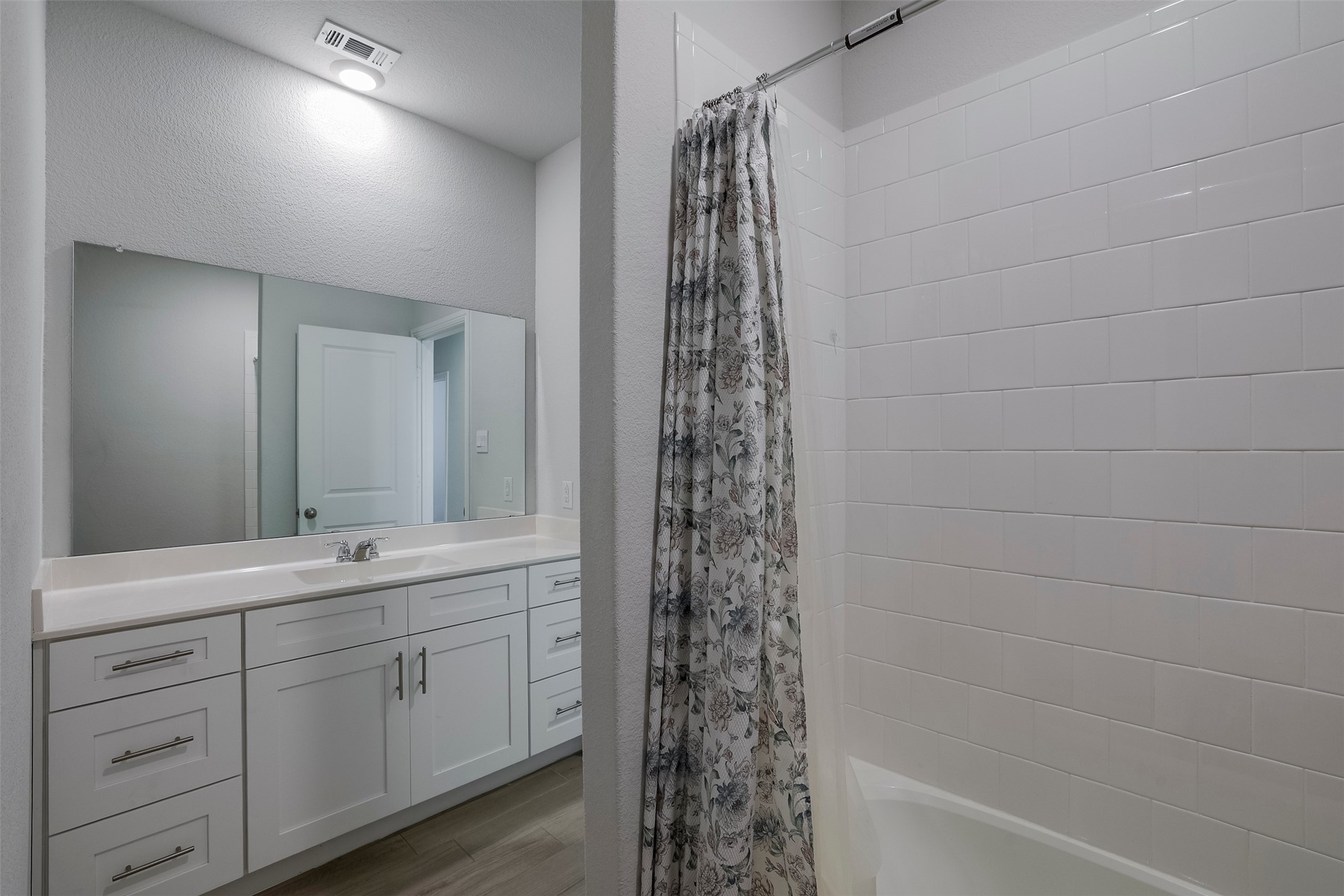 9653 Alderleaf Trail Fort Worth TX 76036