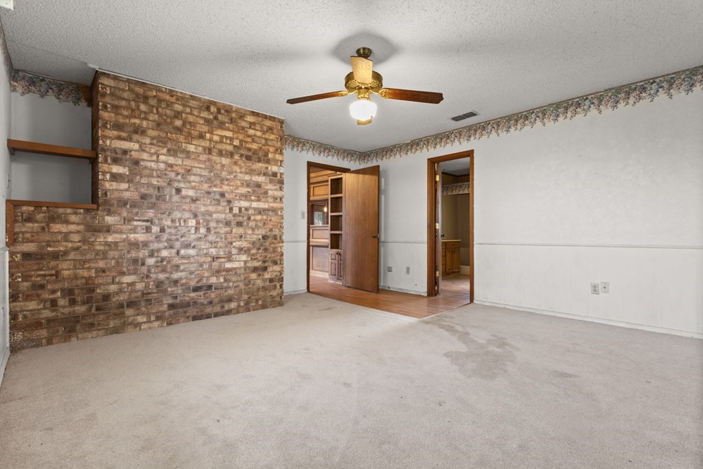 2503 Vz County Road 3804 Wills Point TX 75169