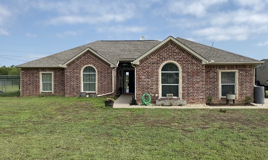 137 Florence Lane Springtown TX 76082
