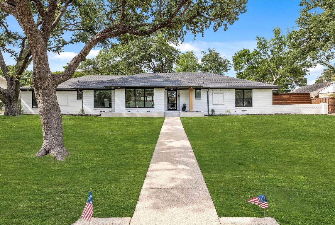 3821 Weeburn Drive Dallas TX 75229