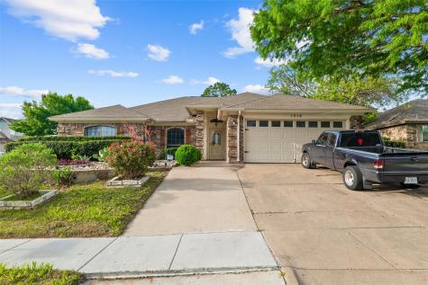 1514 Sayles Avenue Arlington TX 76018