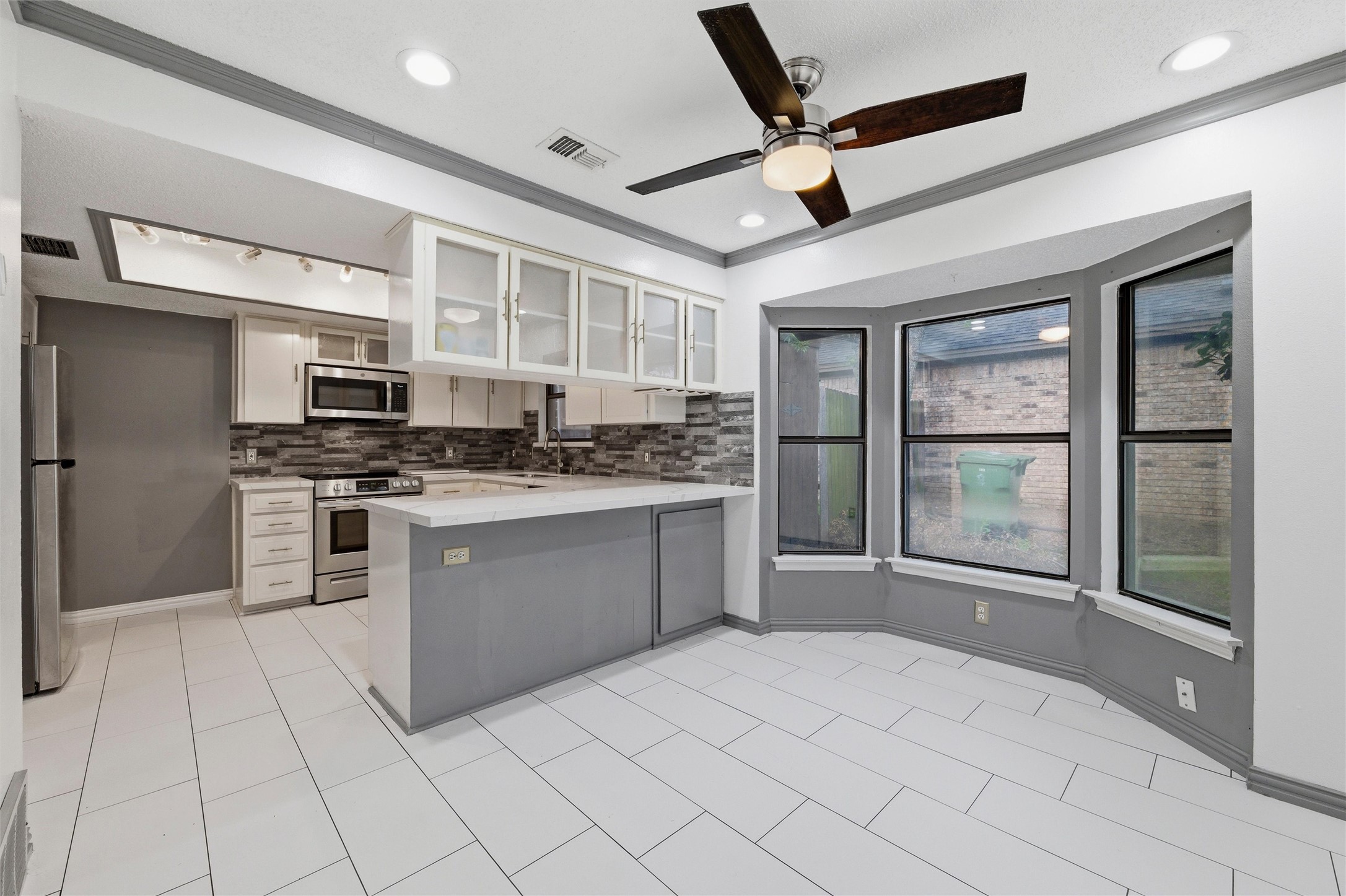 1514 Sayles Avenue Arlington TX 76018
