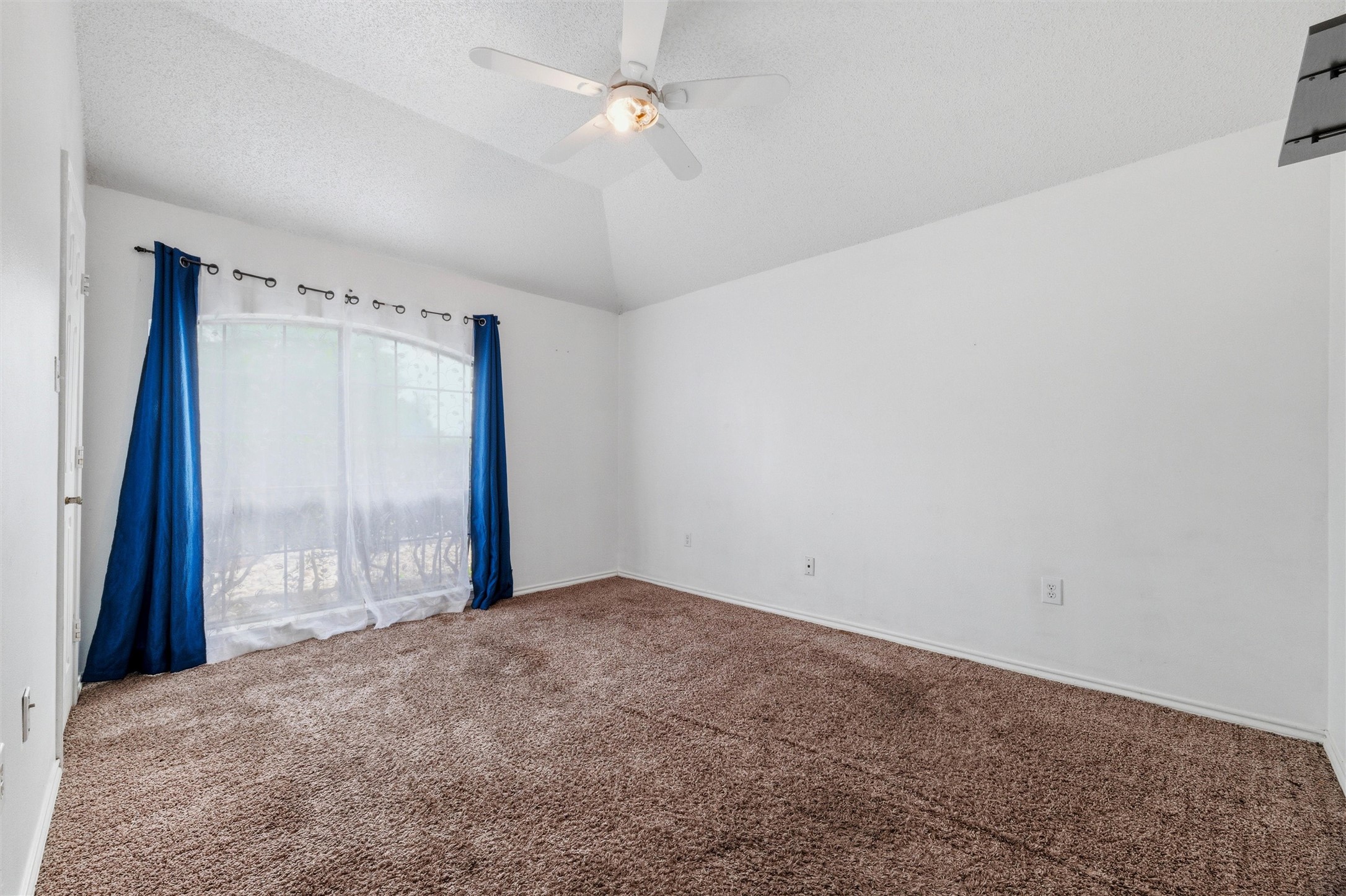 1514 Sayles Avenue Arlington TX 76018