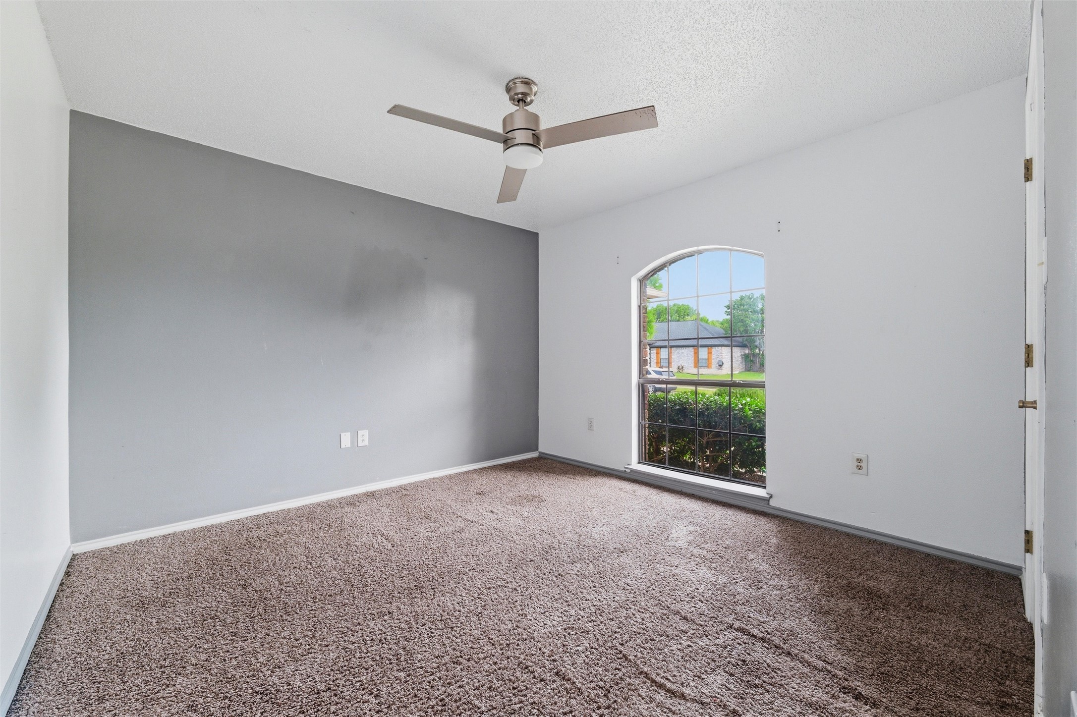 1514 Sayles Avenue Arlington TX 76018