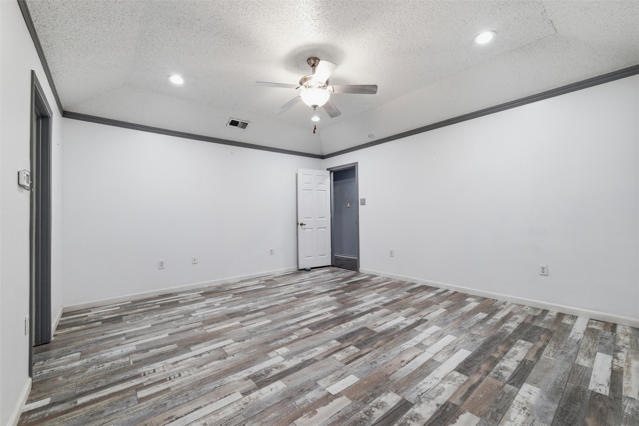 1514 Sayles Avenue Arlington TX 76018