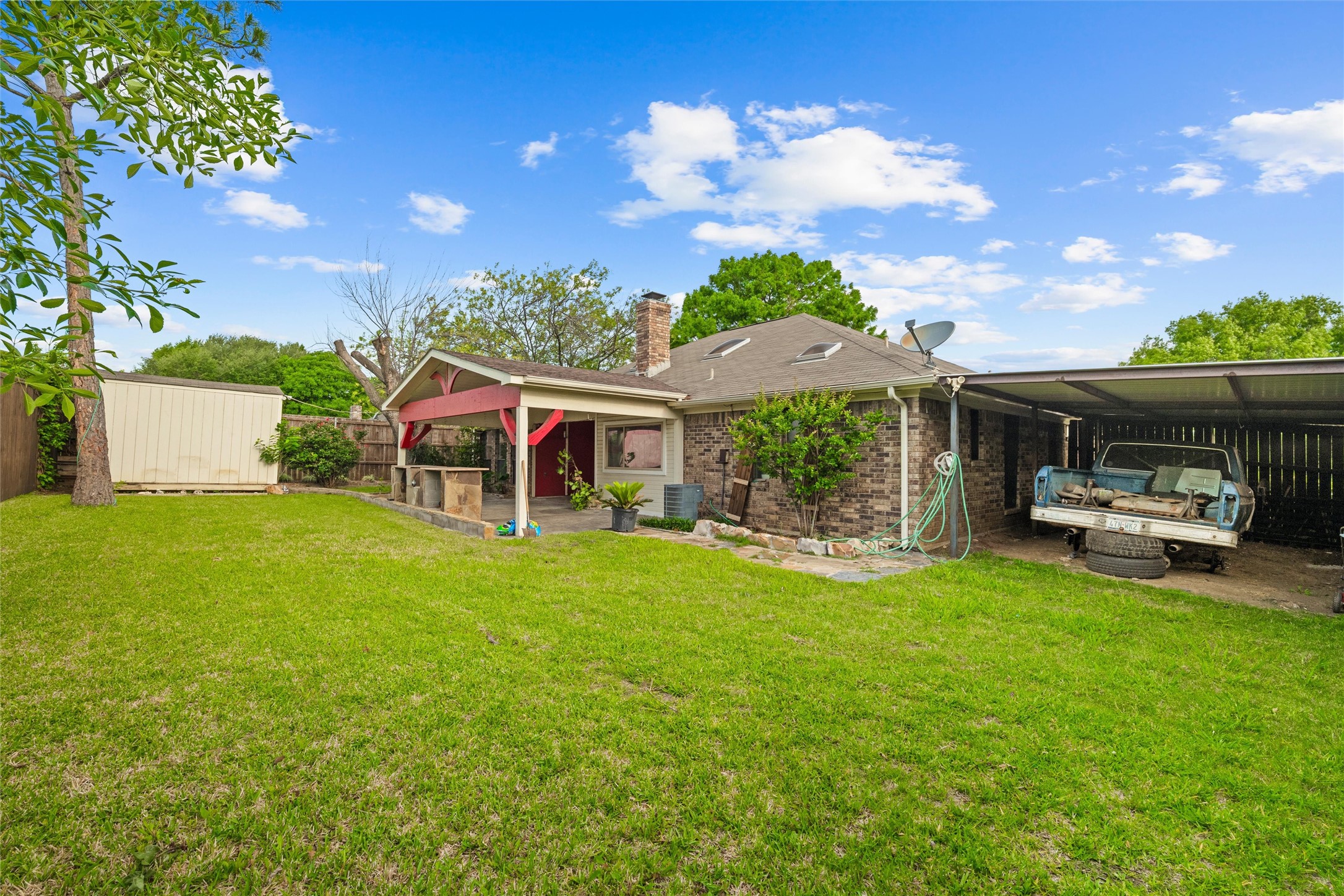 1514 Sayles Avenue Arlington TX 76018