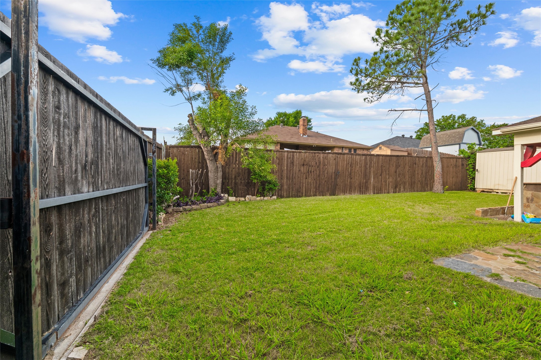 1514 Sayles Avenue Arlington TX 76018