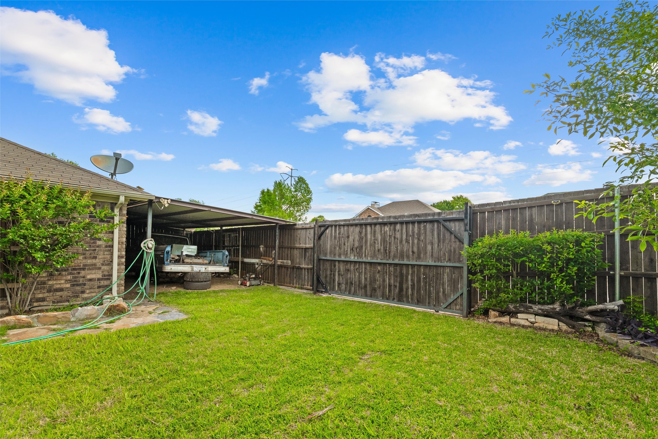 1514 Sayles Avenue Arlington TX 76018