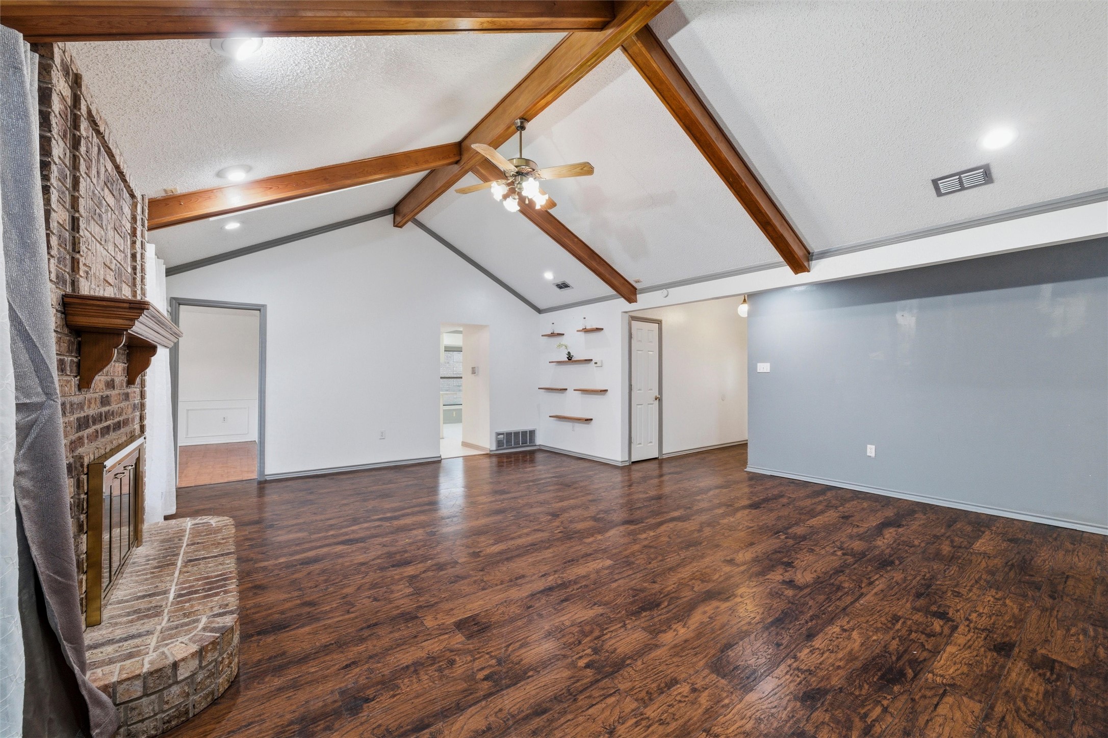 1514 Sayles Avenue Arlington TX 76018