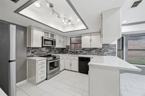1514 Sayles Avenue Arlington TX 76018