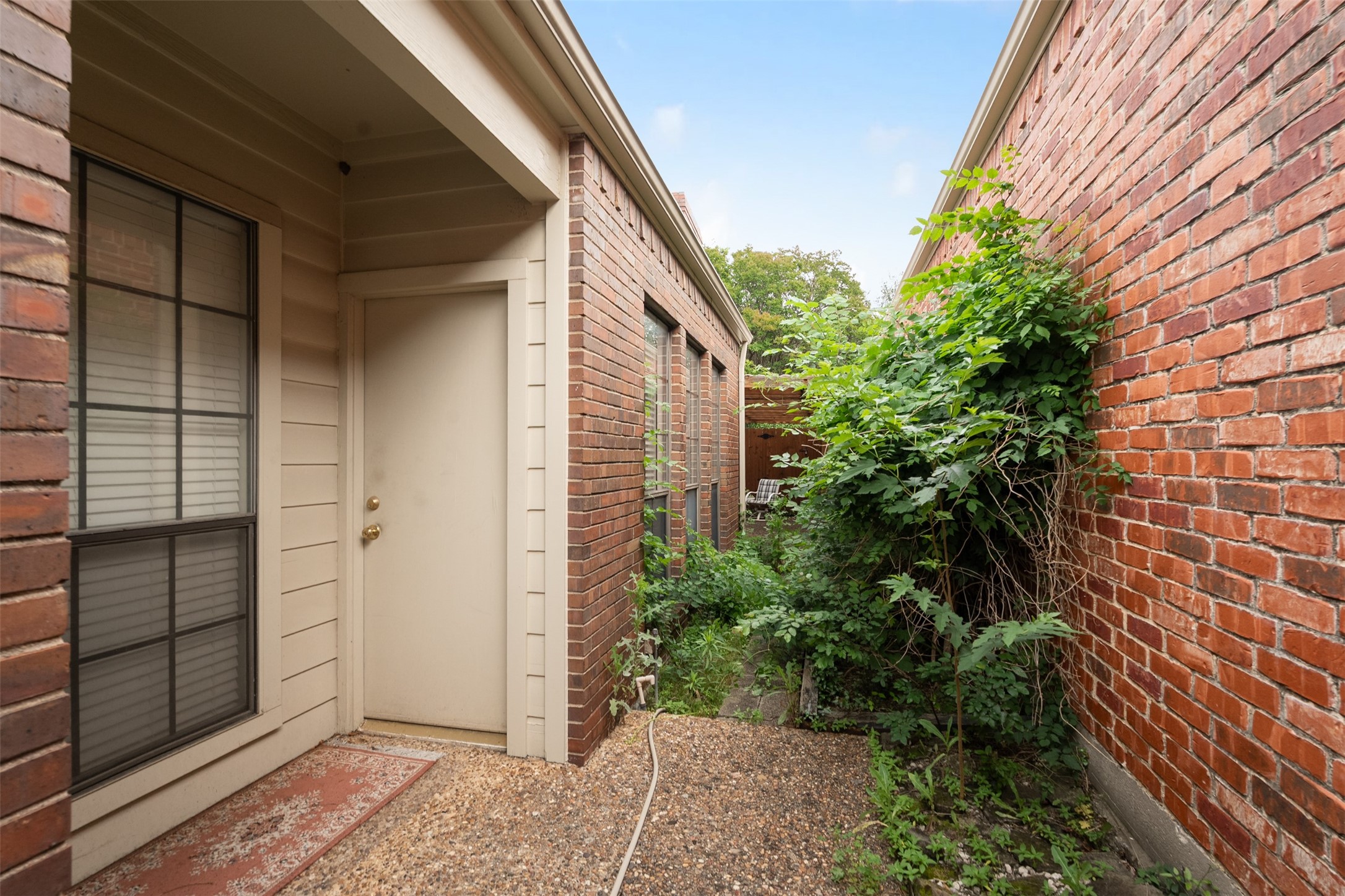 5615 Encore Drive Dallas TX 75240