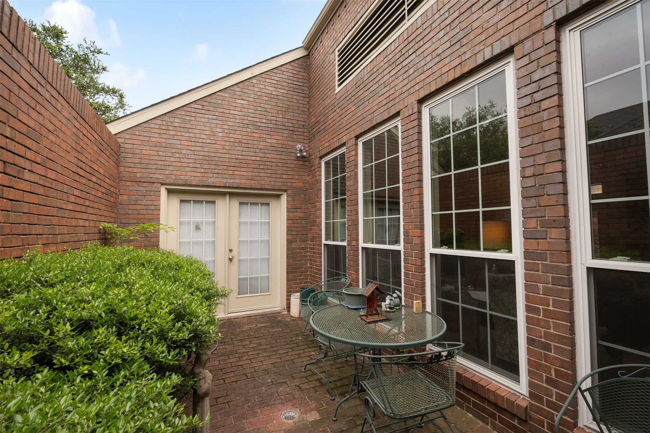 5615 Encore Drive Dallas TX 75240