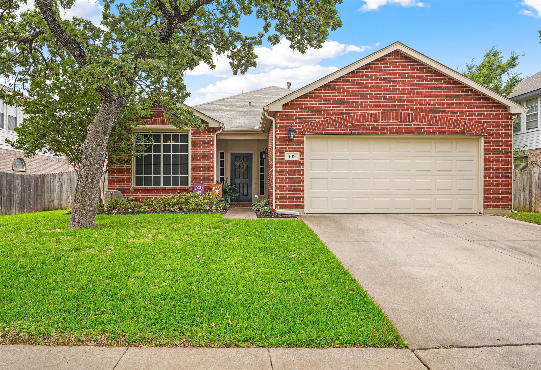 109 Stanbury Street Mansfield TX 76063