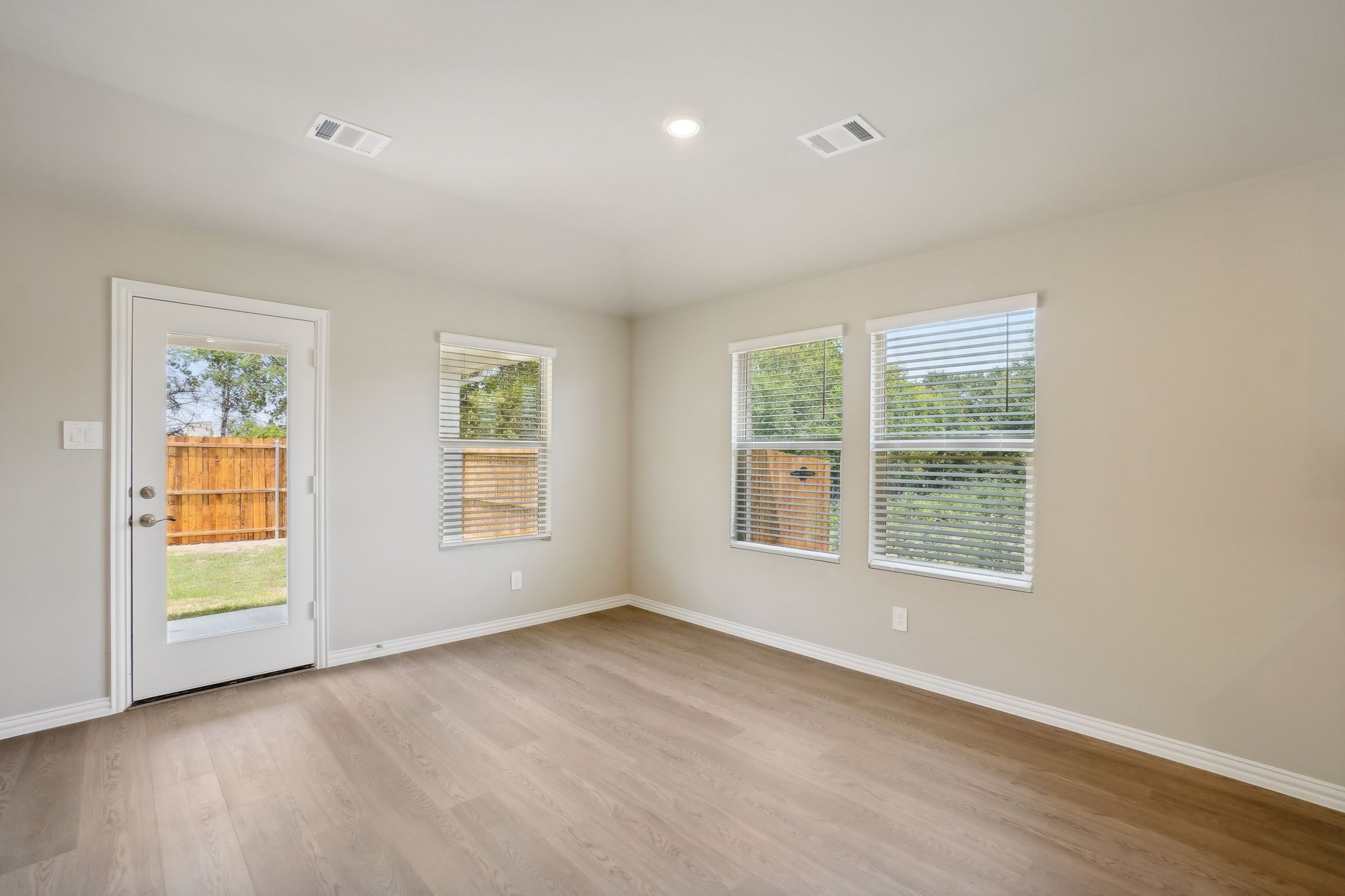 2213 Dunbar Drive Sherman TX 75092