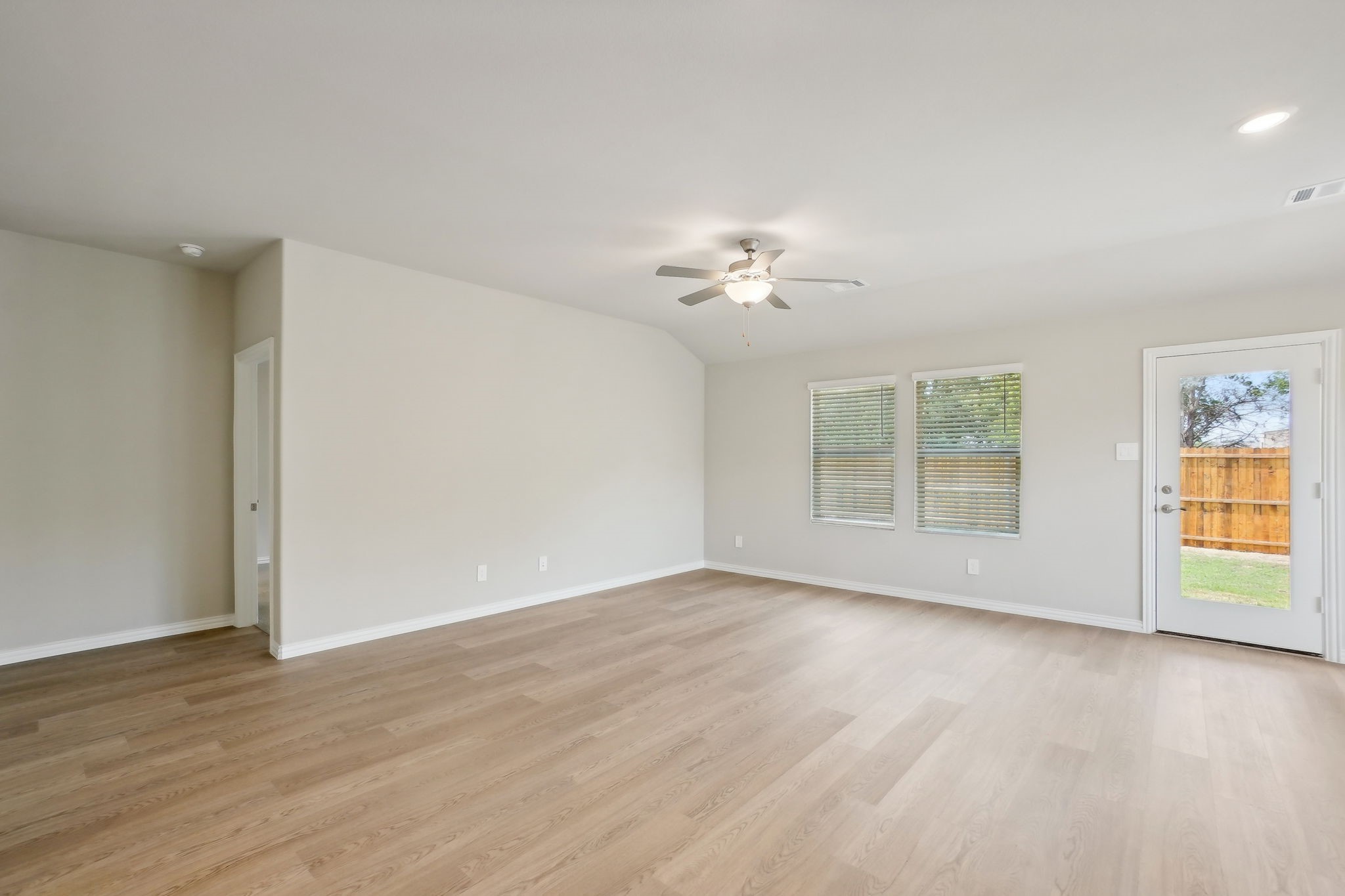 2213 Dunbar Drive Sherman TX 75092