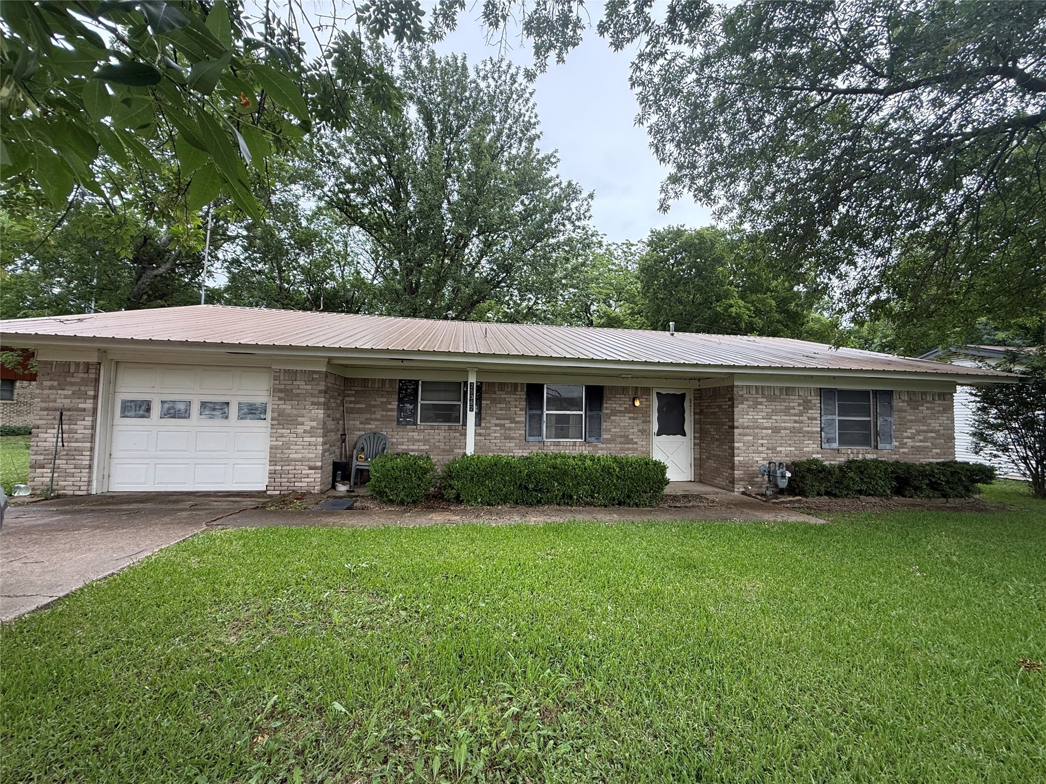 25362 Fm-137 Petty TX 75470