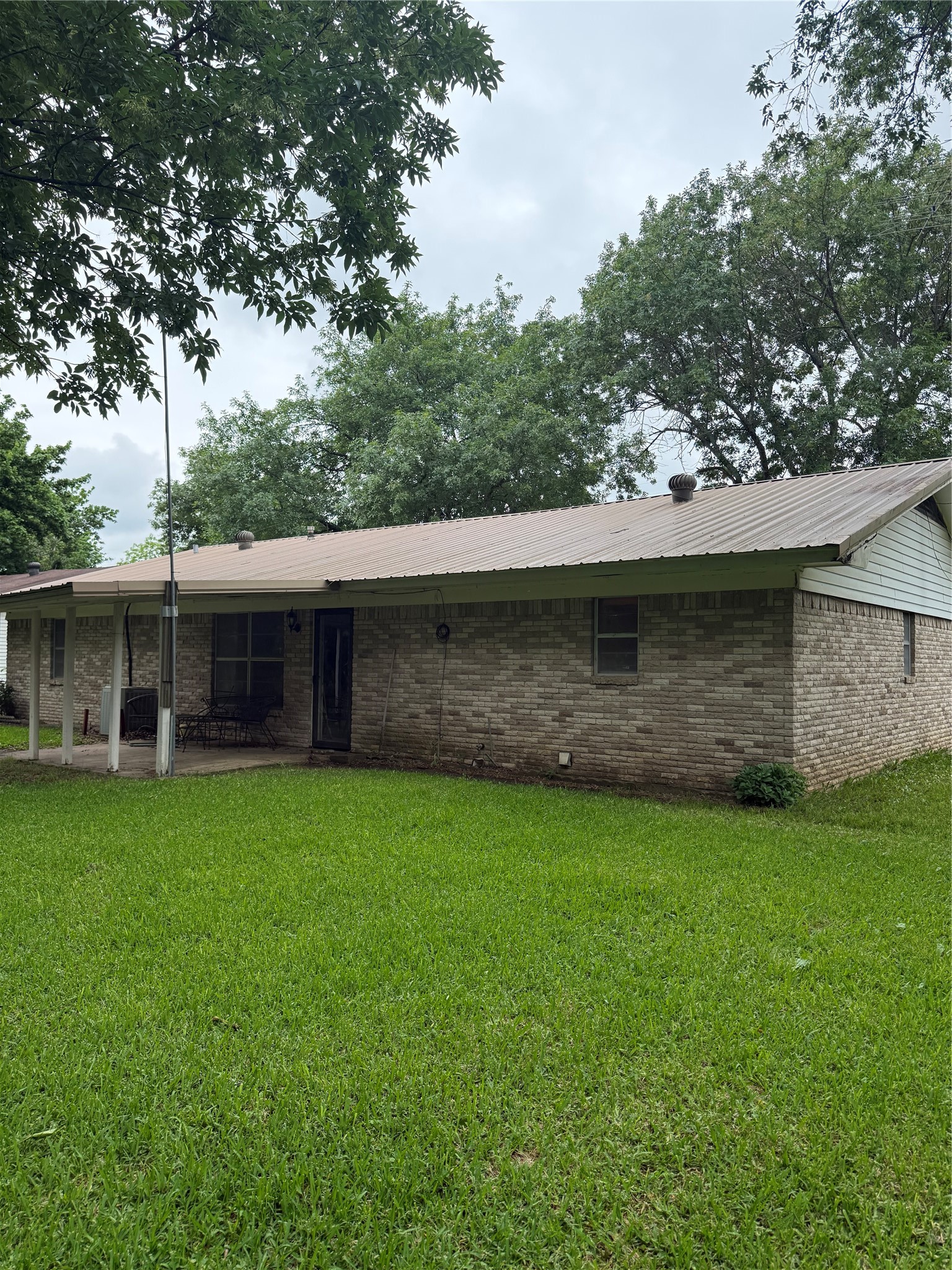 25362 Fm-137 Petty TX 75470