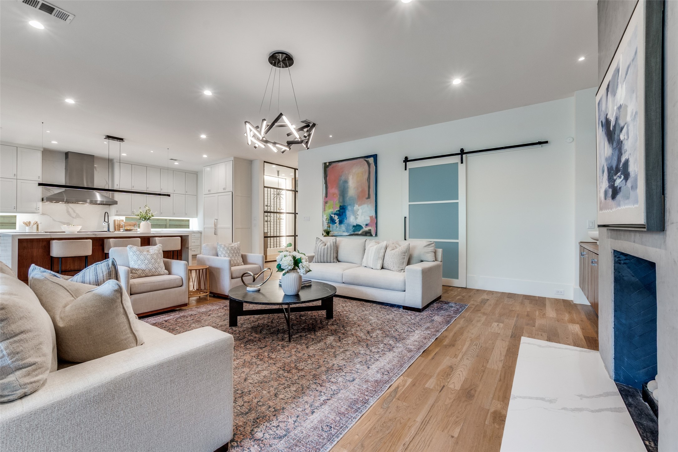 5111 W Amherst Avenue Dallas TX 75209