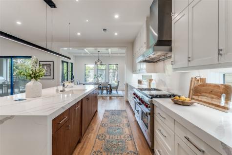 5111 W Amherst Avenue Dallas TX 75209