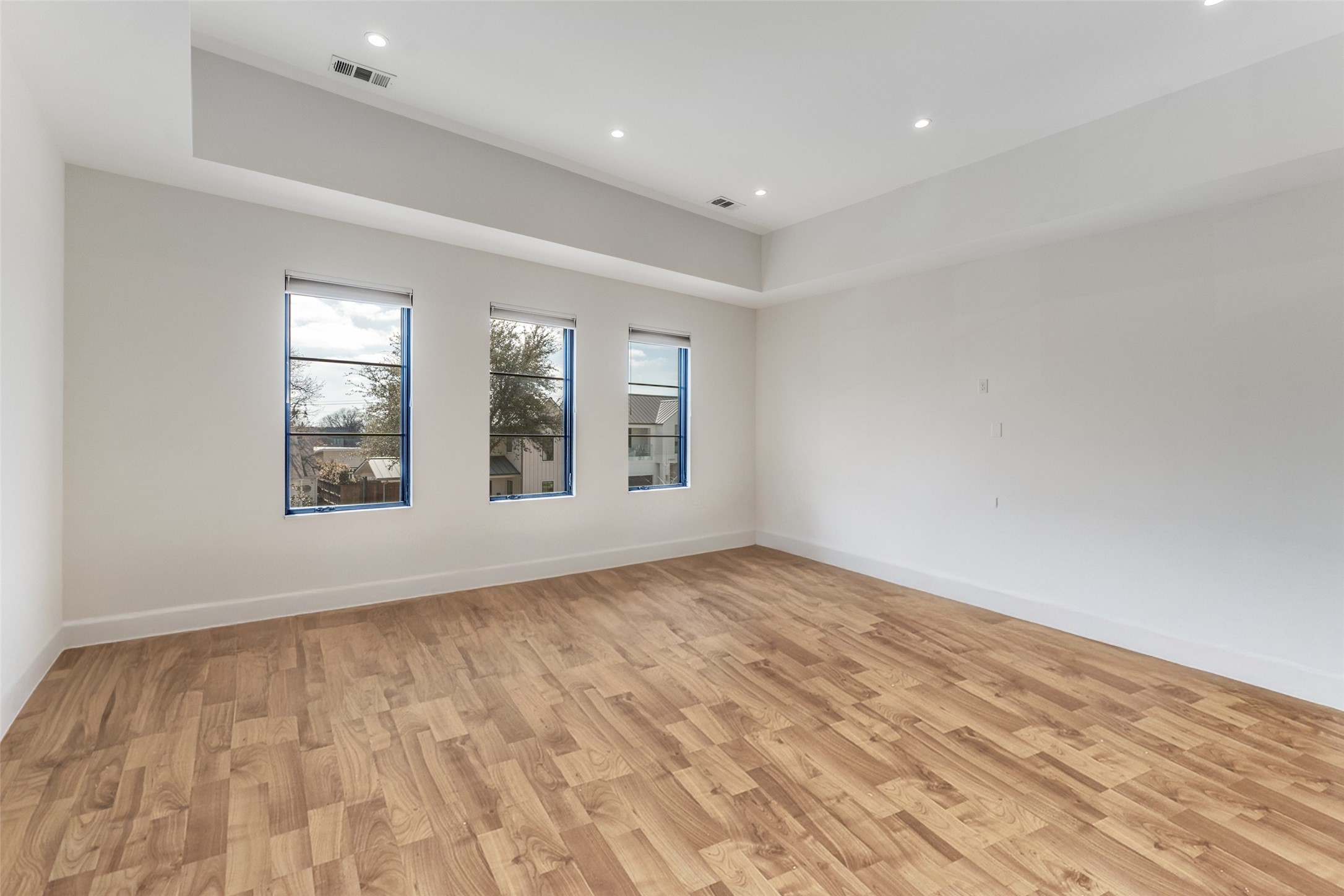 5111 W Amherst Avenue Dallas TX 75209