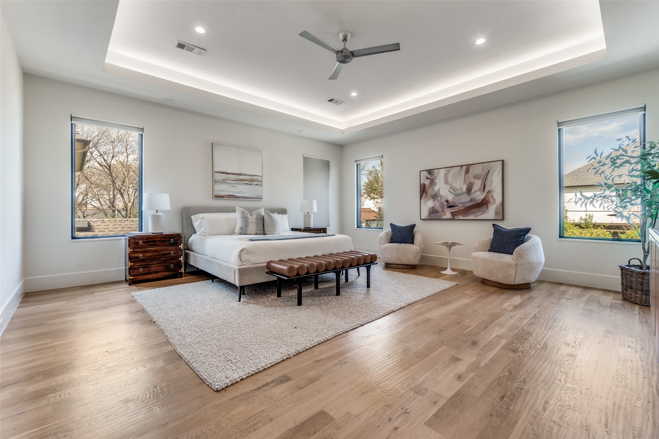 5111 W Amherst Avenue Dallas TX 75209