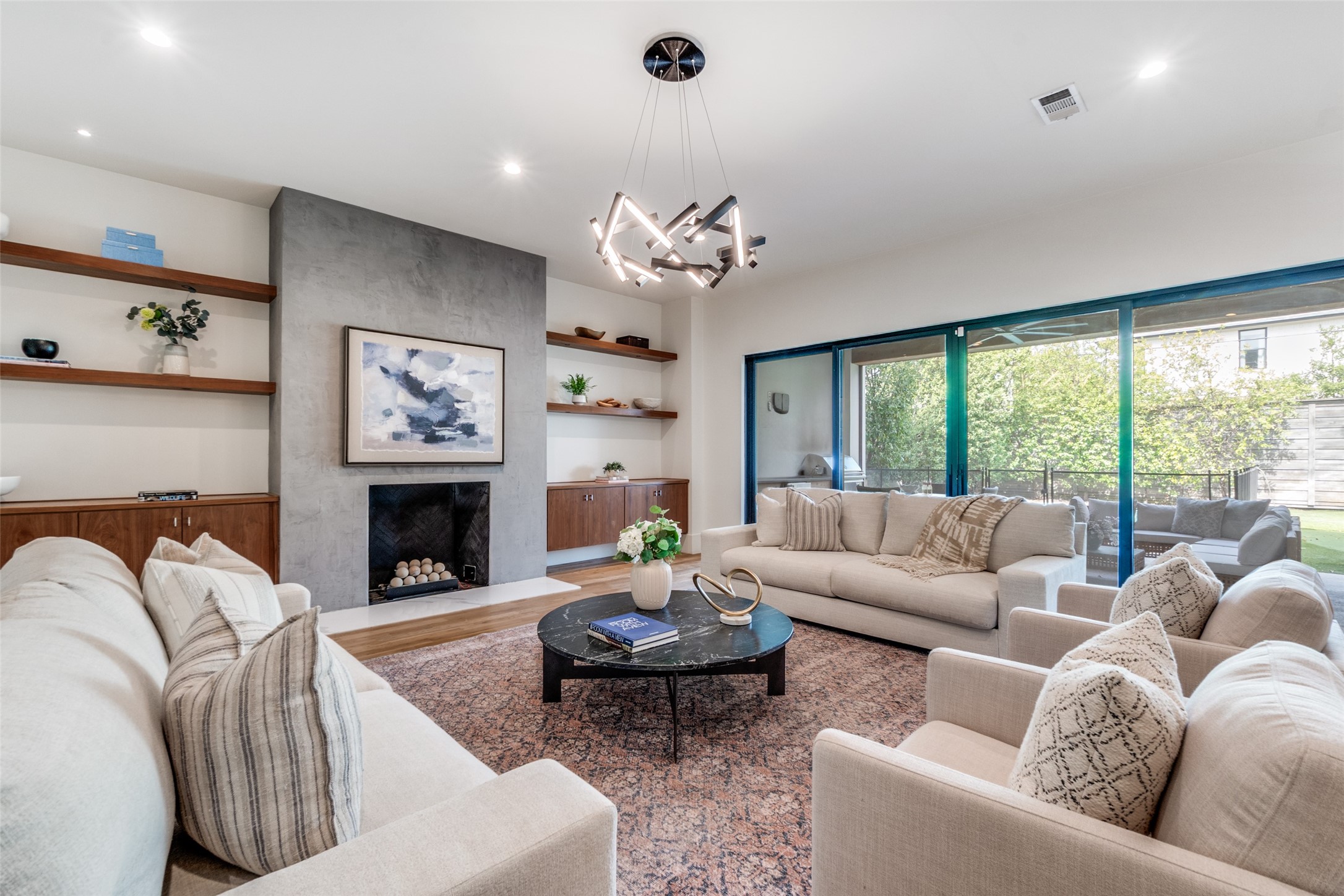 5111 W Amherst Avenue Dallas TX 75209
