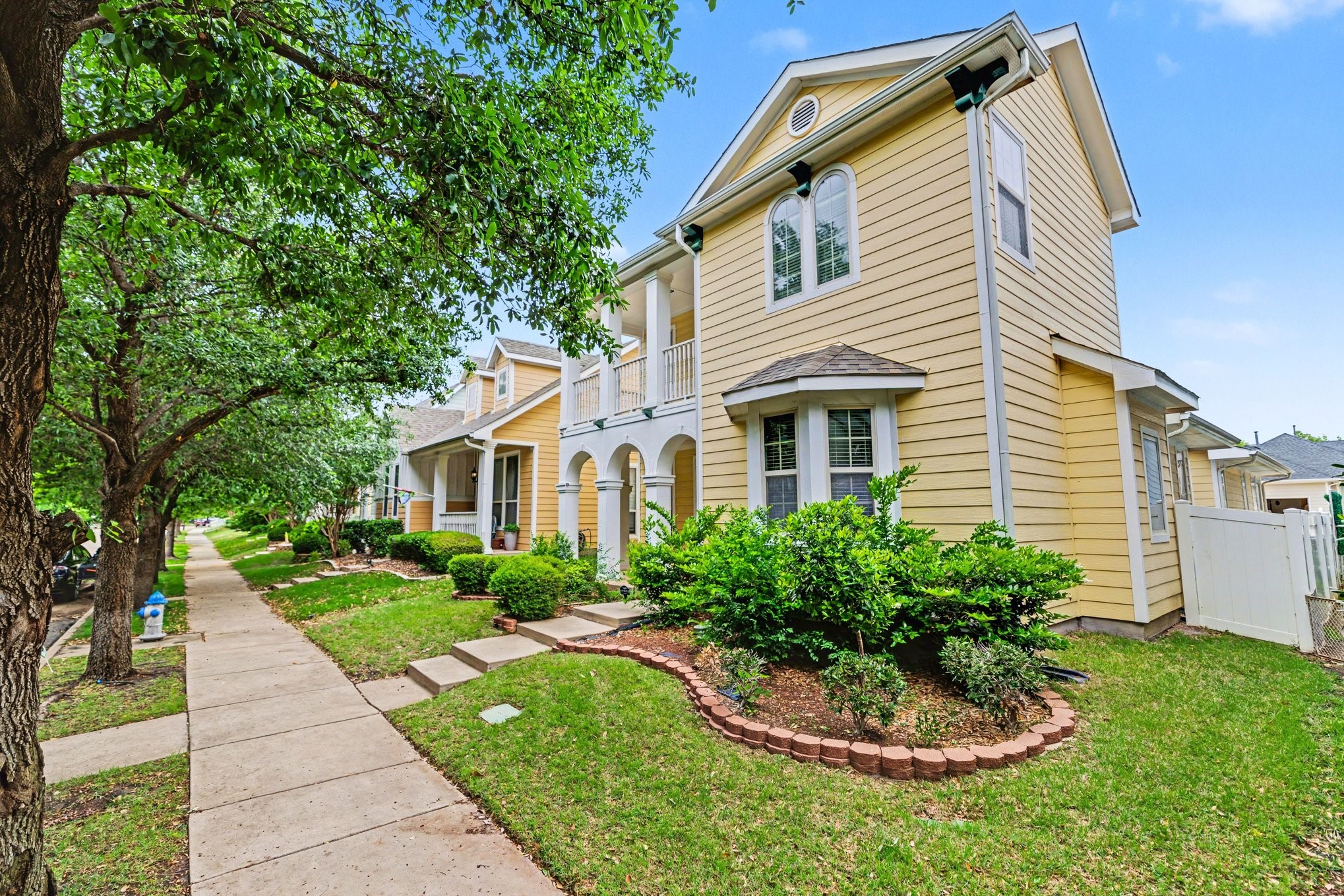 1229 Hayden Lane Savannah TX 76227