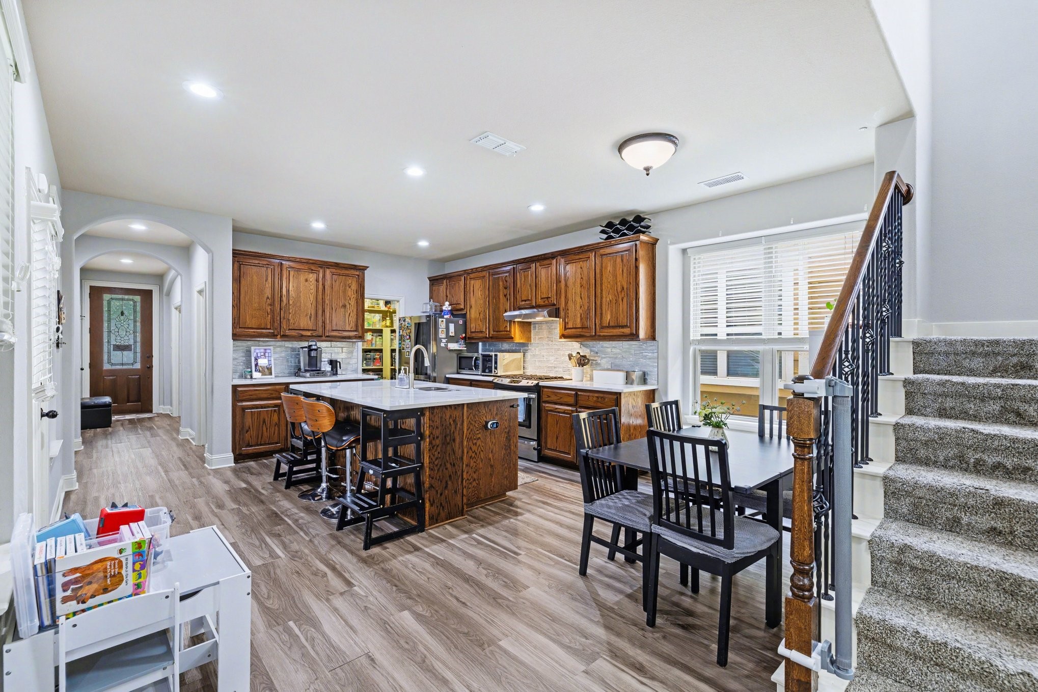 1229 Hayden Lane Savannah TX 76227