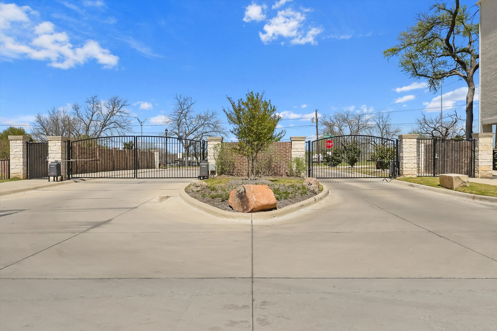 7575 Millingston Road Dallas TX 75228