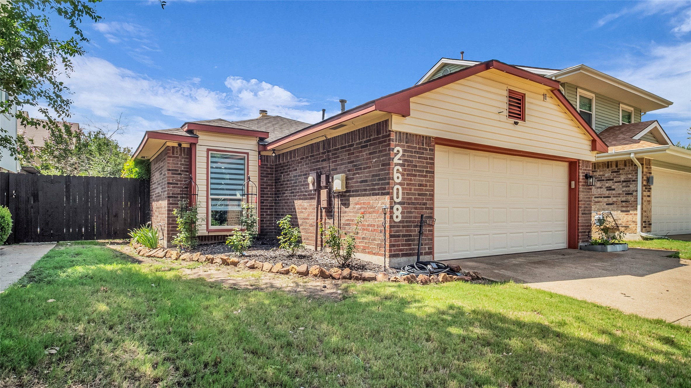 2608 Leo Drive Garland TX 75044
