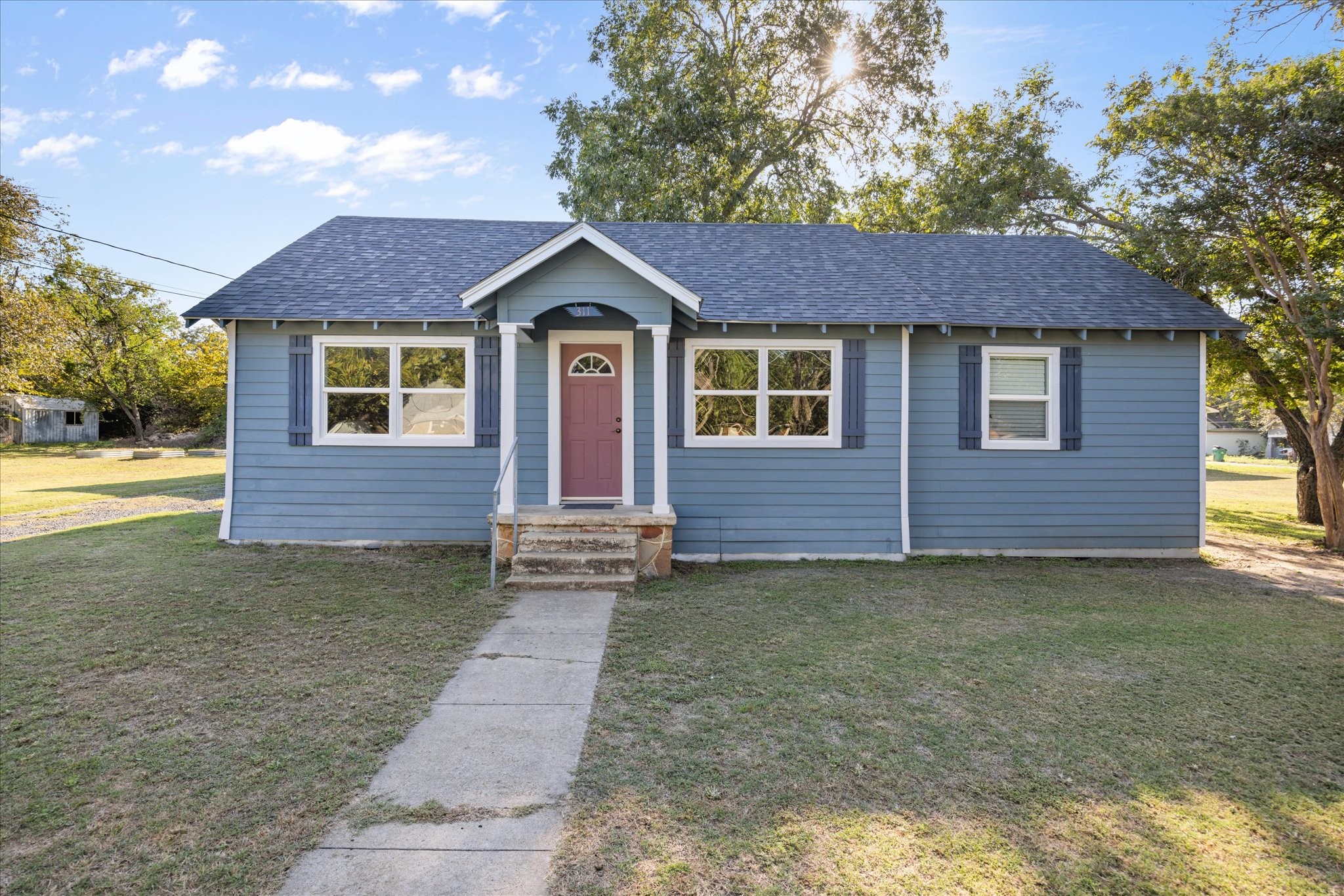 311 N Park Street Dublin TX 76446