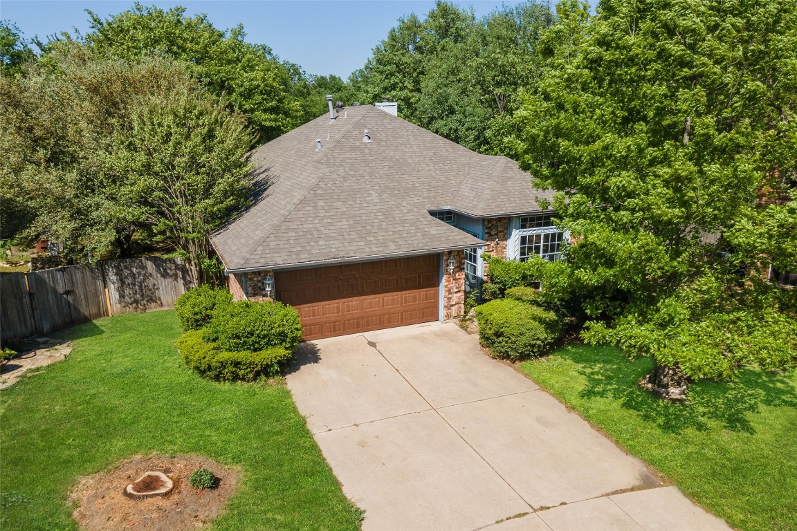 402 Windhurst Drive Grand Prairie TX 75052