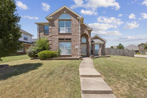 341 Crystal Lake Drive Desoto TX 75115