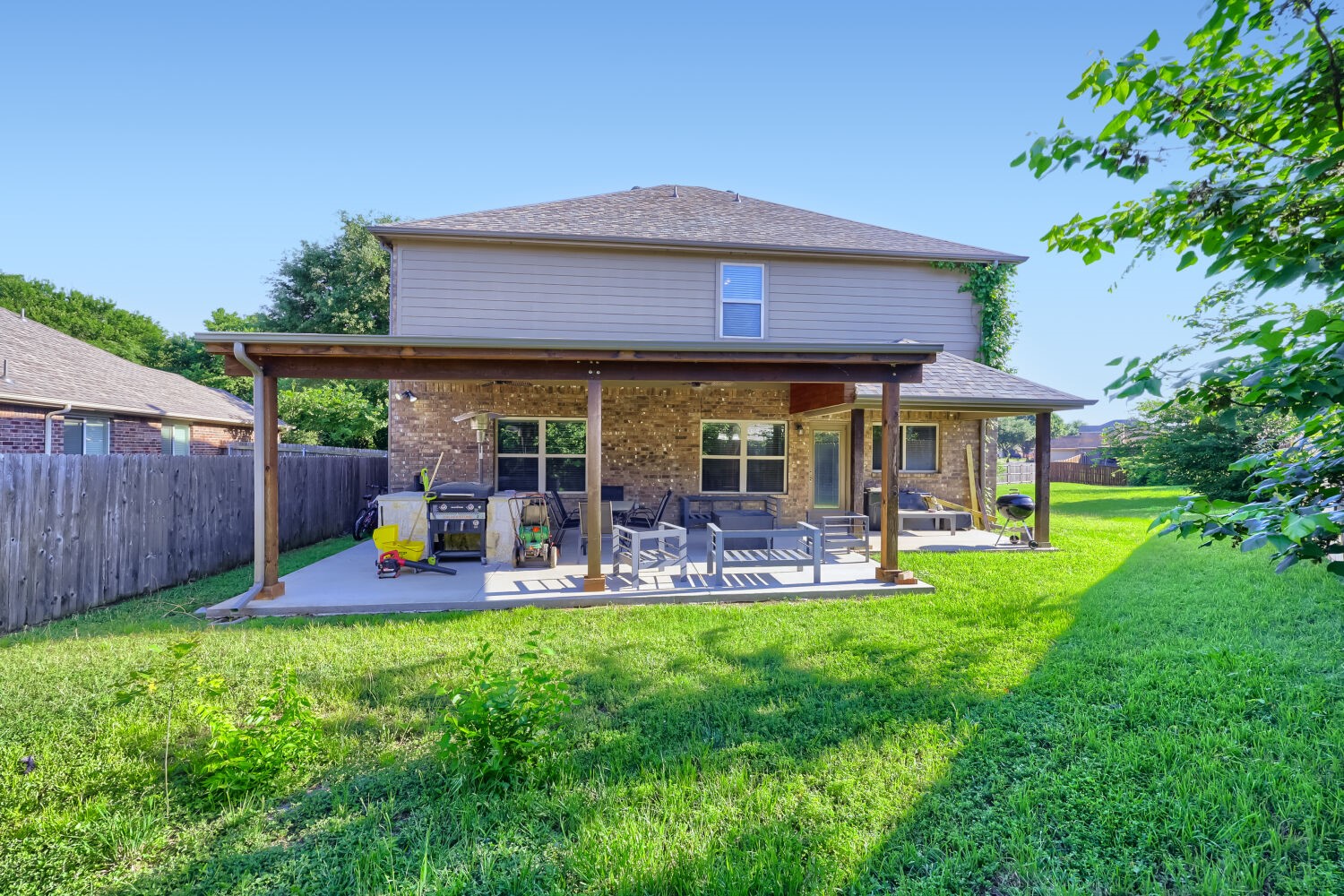 5808 Windy Meadow Lane Grand Prairie TX 75052