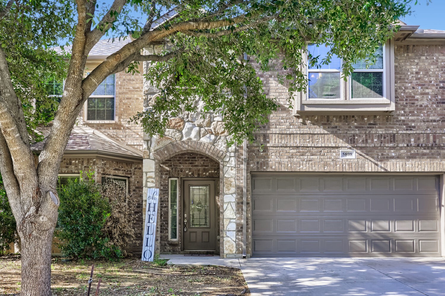 5808 Windy Meadow Lane Grand Prairie TX 75052