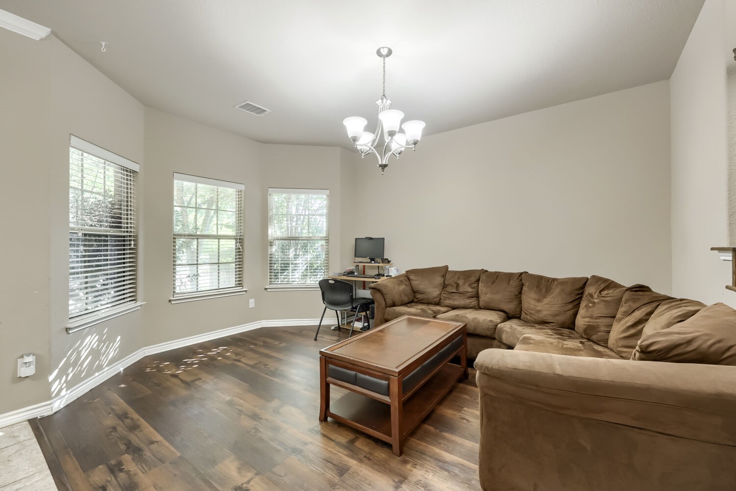 5808 Windy Meadow Lane Grand Prairie TX 75052