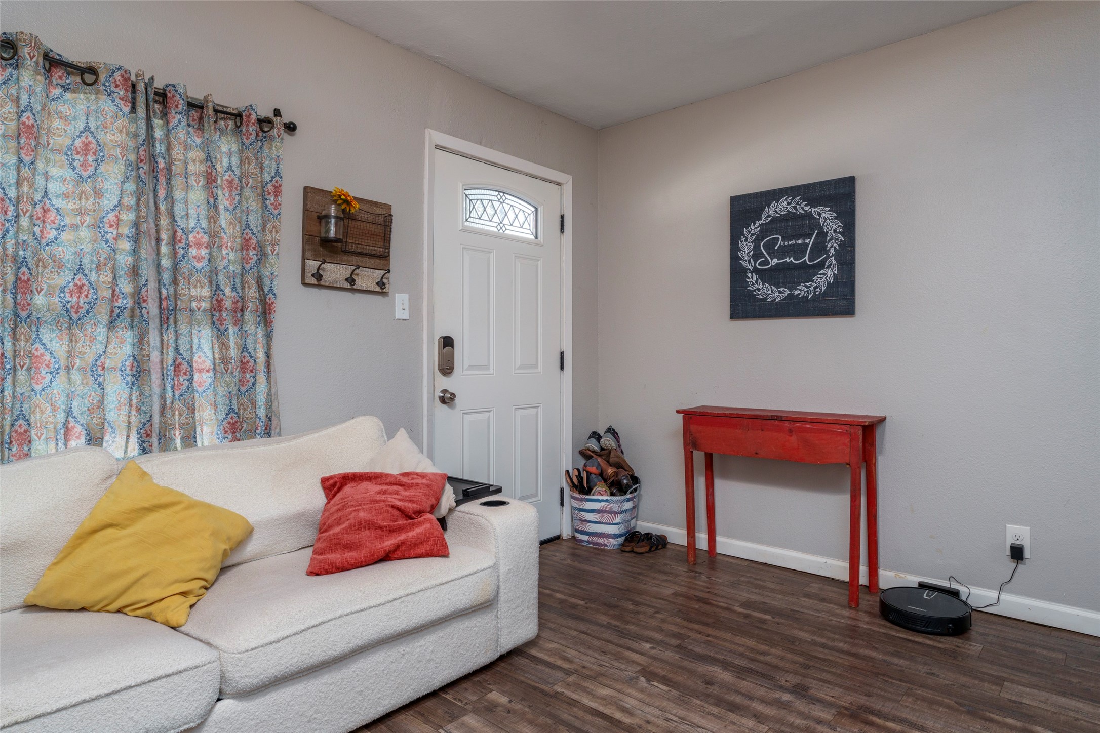 224 Willow Street Hurst TX 76053