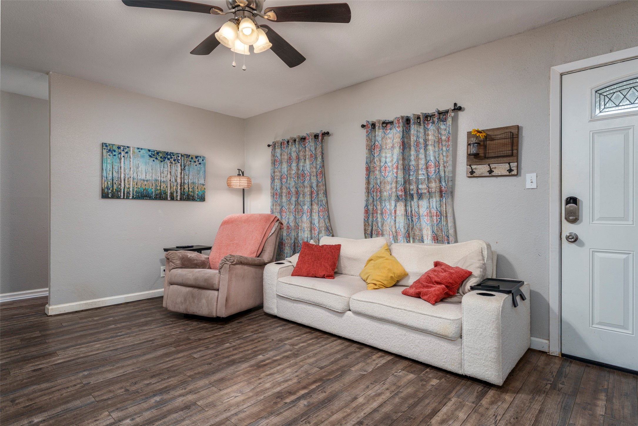 224 Willow Street Hurst TX 76053
