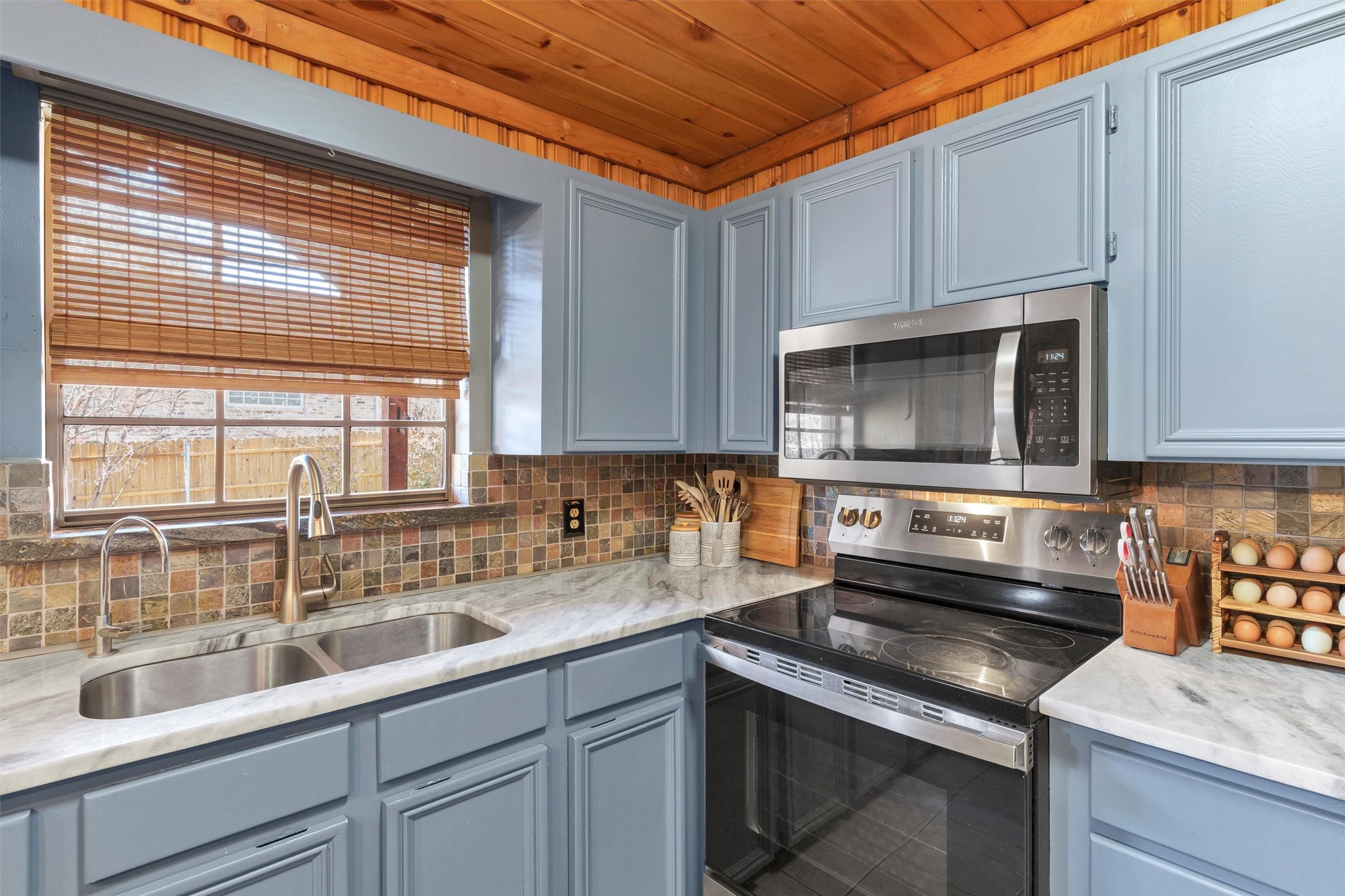 6325 Circo Drive Granbury TX 76049