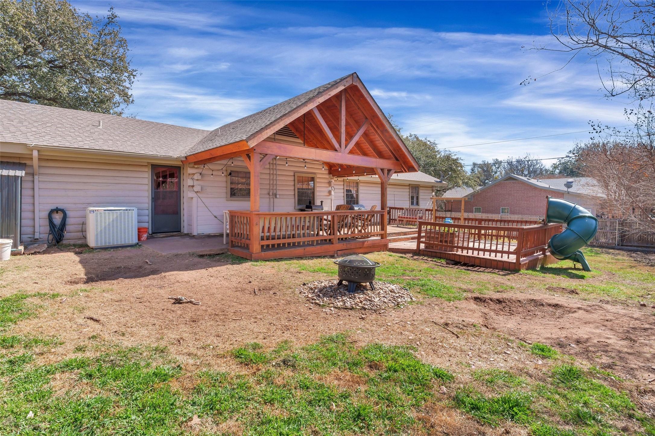 6325 Circo Drive Granbury TX 76049
