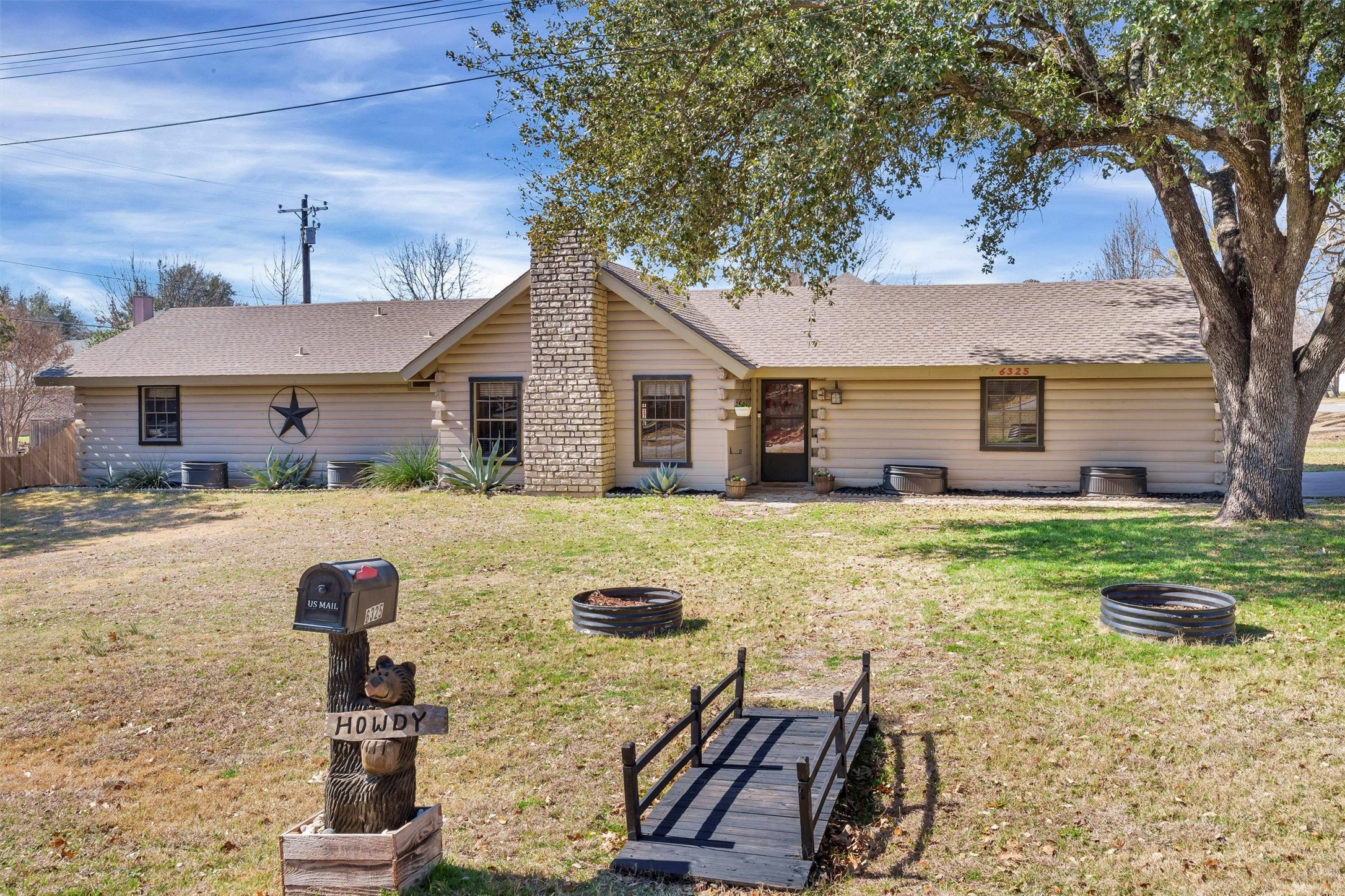 6325 Circo Drive Granbury TX 76049
