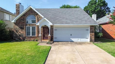 8832 Mystic Trail Fort Worth TX 76118